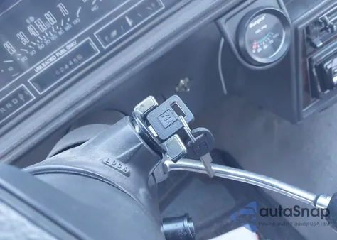 1989 Oldsmobile Cutlass Ciera Cruiser z USA, uszkodzony, nr VIN 1G3AJ81N0KG312730